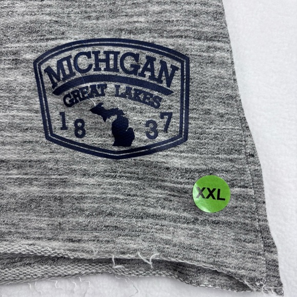 US VINTAGE BY EXIST ~ NWT Men’s Size 2XL Gray Distressed Lightweight Shorts - Picture 4 of 14